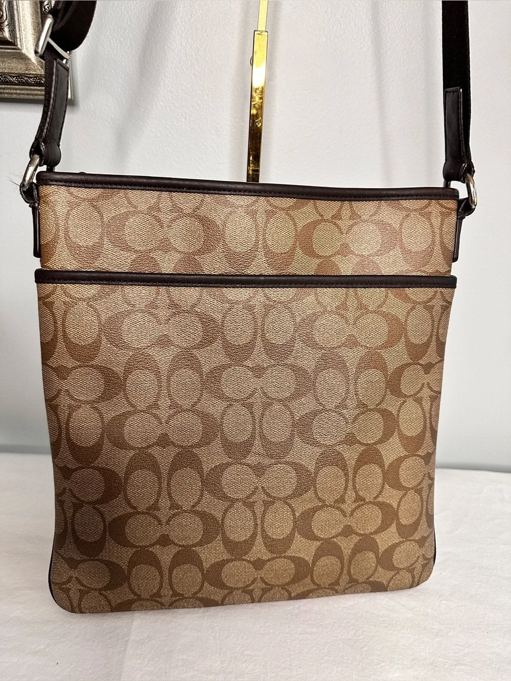Coach signature cc